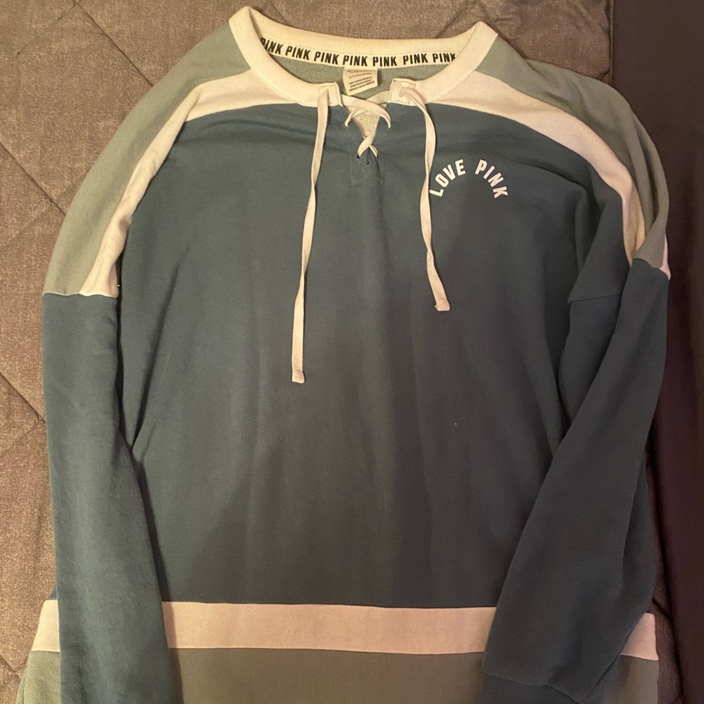 PINK Victoria’s Secret Sweater